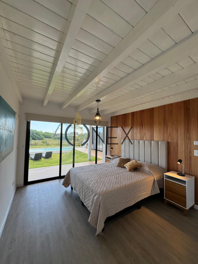 Casa ID.1404 - ¡Se vende espectacular casa a estrenar! de tres dormitorios, en Club del Lago, Punta Ballena  