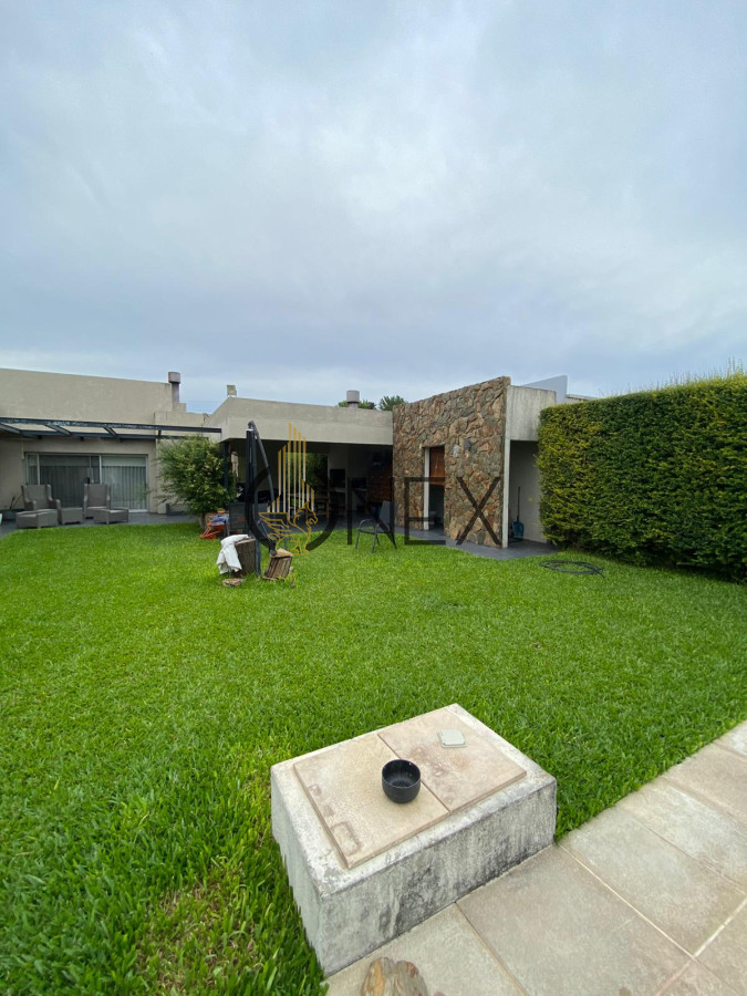Casa ID.1659 - HERMOSA PROPIEDAD EN VENTA CIUDAD DE PAYSANDU