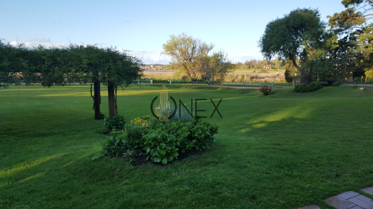 Casa ID.1164 - Casa en Punta del Este, Laguna del Diario
