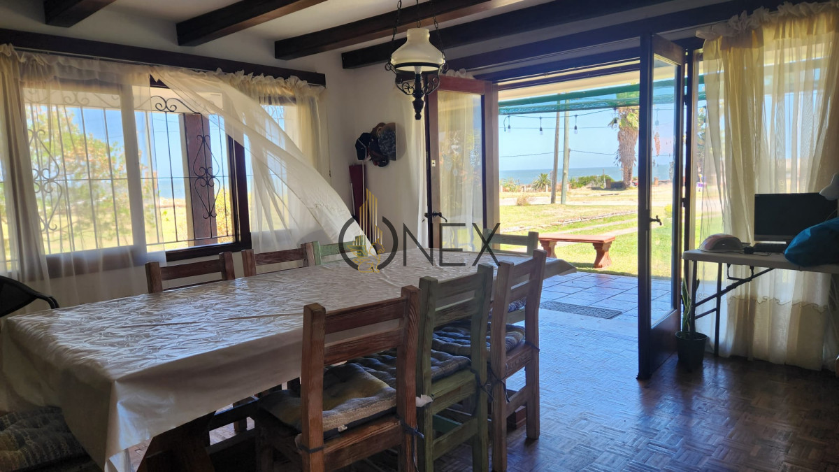 Casa ID.1663 - Casa en venta