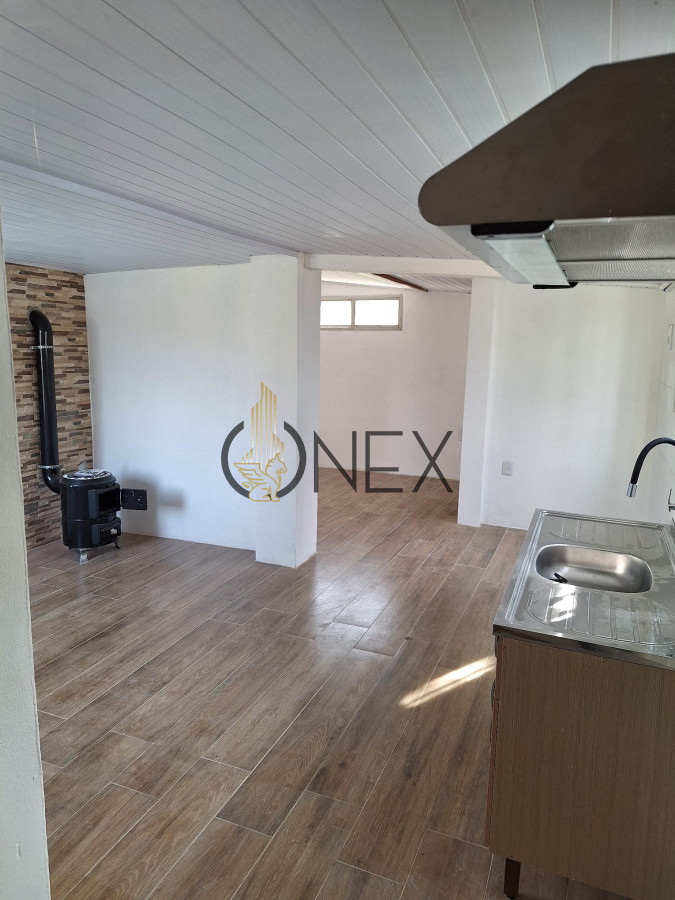 Casa ID.3146 - Alquiler de casa en Guazivurá nuevo