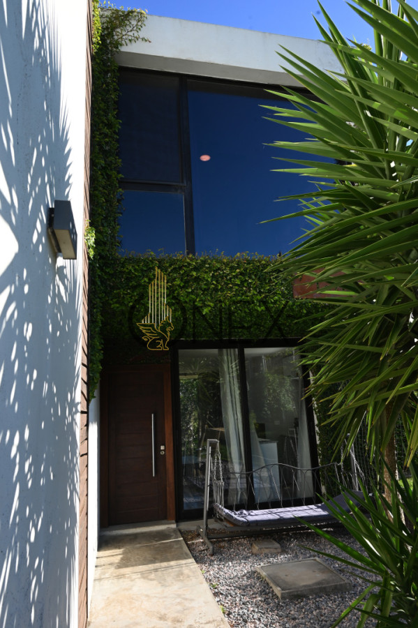 Casa ID.3361 - SE VENDE EXCELENTE PROPIEDAD EN PIRIÁPOLIS,PARA CUMPLIR TUS SUEÑOS