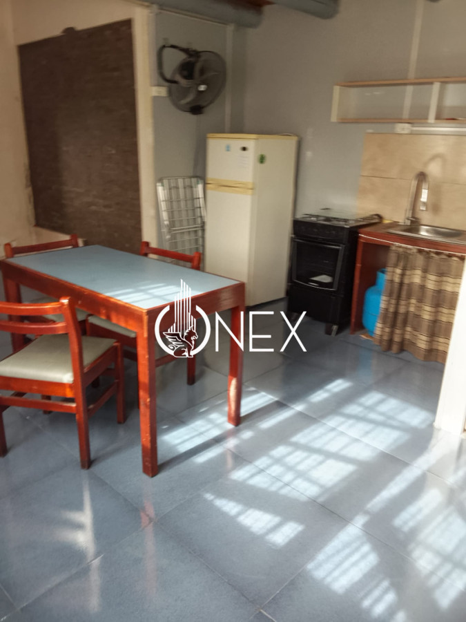 Casa ID.4588 - CASA PARA ESTUDIANTES FRENTE AL HOSPITAL  AMUEBLADO