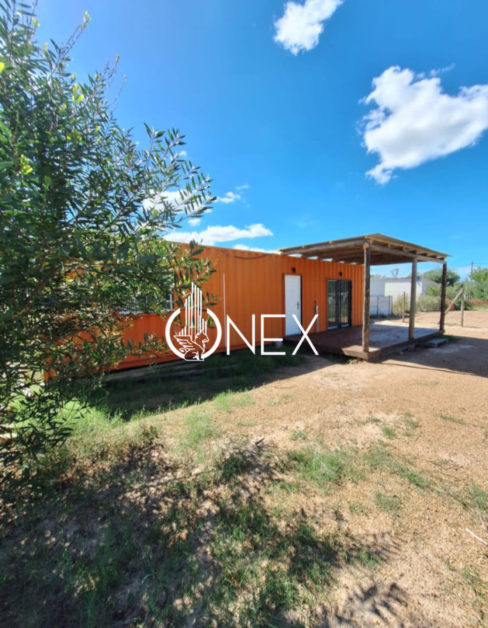 Casa ID.4464 - Se alquila en Las Toscas norte.