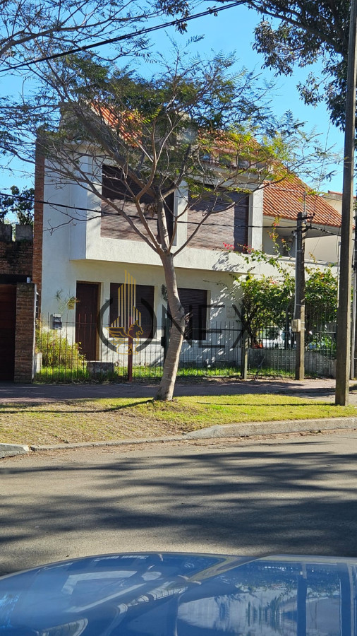 Casa ID.3023 - Casa en Carrasco Sur FLIA o EMPRESA !