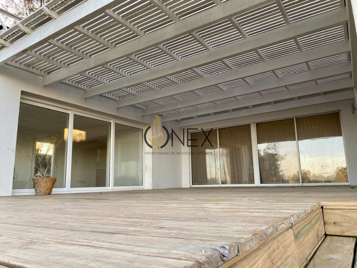 Casa ID.3374 - TU NUEVA VIDA EMPIEZA ACÁ! Venta Casa Altos la Tahona 3D Suite, estar, 2 plantas excelente ubicación  