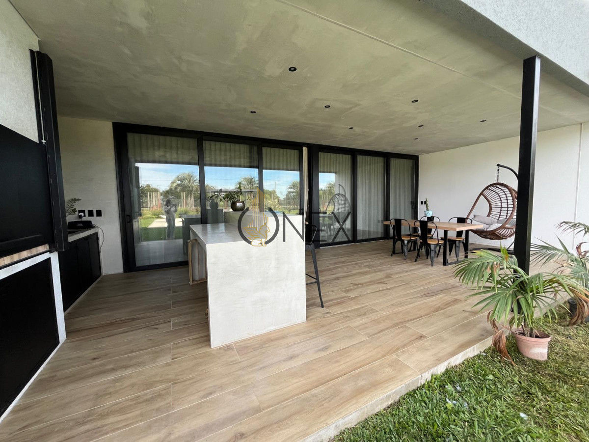 Casa ID.2238 - ALQUILER CASA 3 DORM. CUMBRES DE CARRASCO