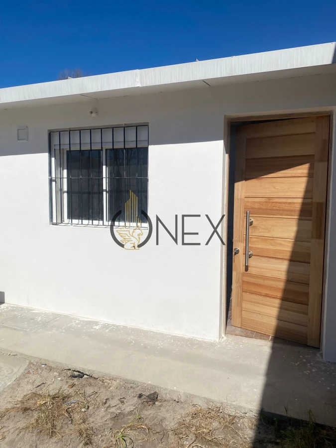 Casa ID.3108 - SE ALQUILA APTO EN SALINAS NORTE