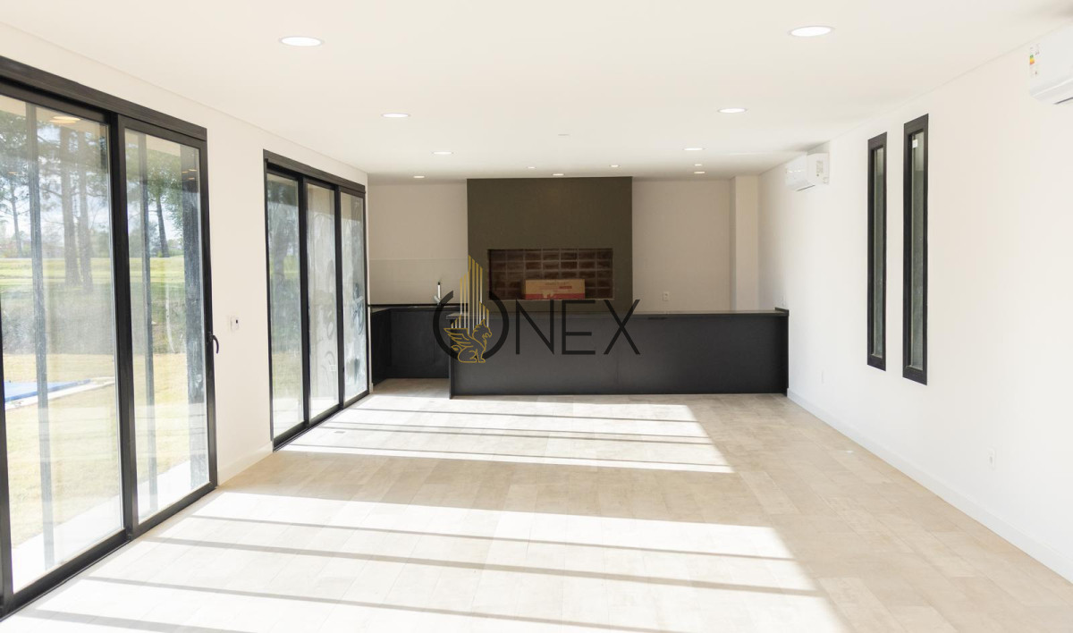 Casa ID.1587 - SE VENDE CASA EN BARRIO PRIVADO CARMEL