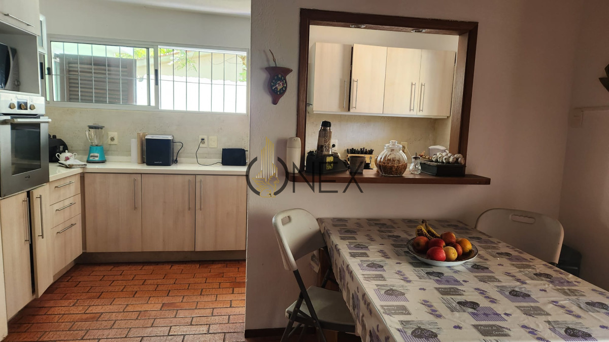 Casa ID.1663 - Casa en venta