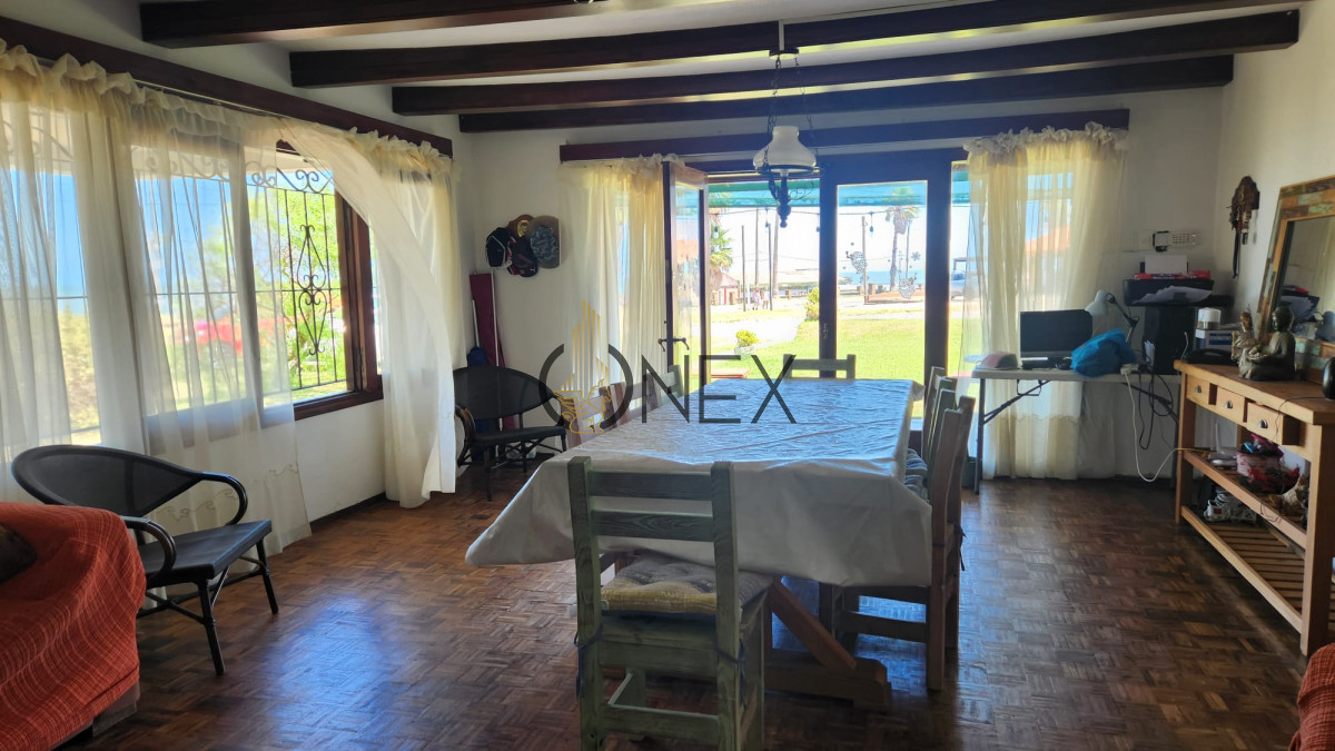 Casa ID.1663 - Casa en venta
