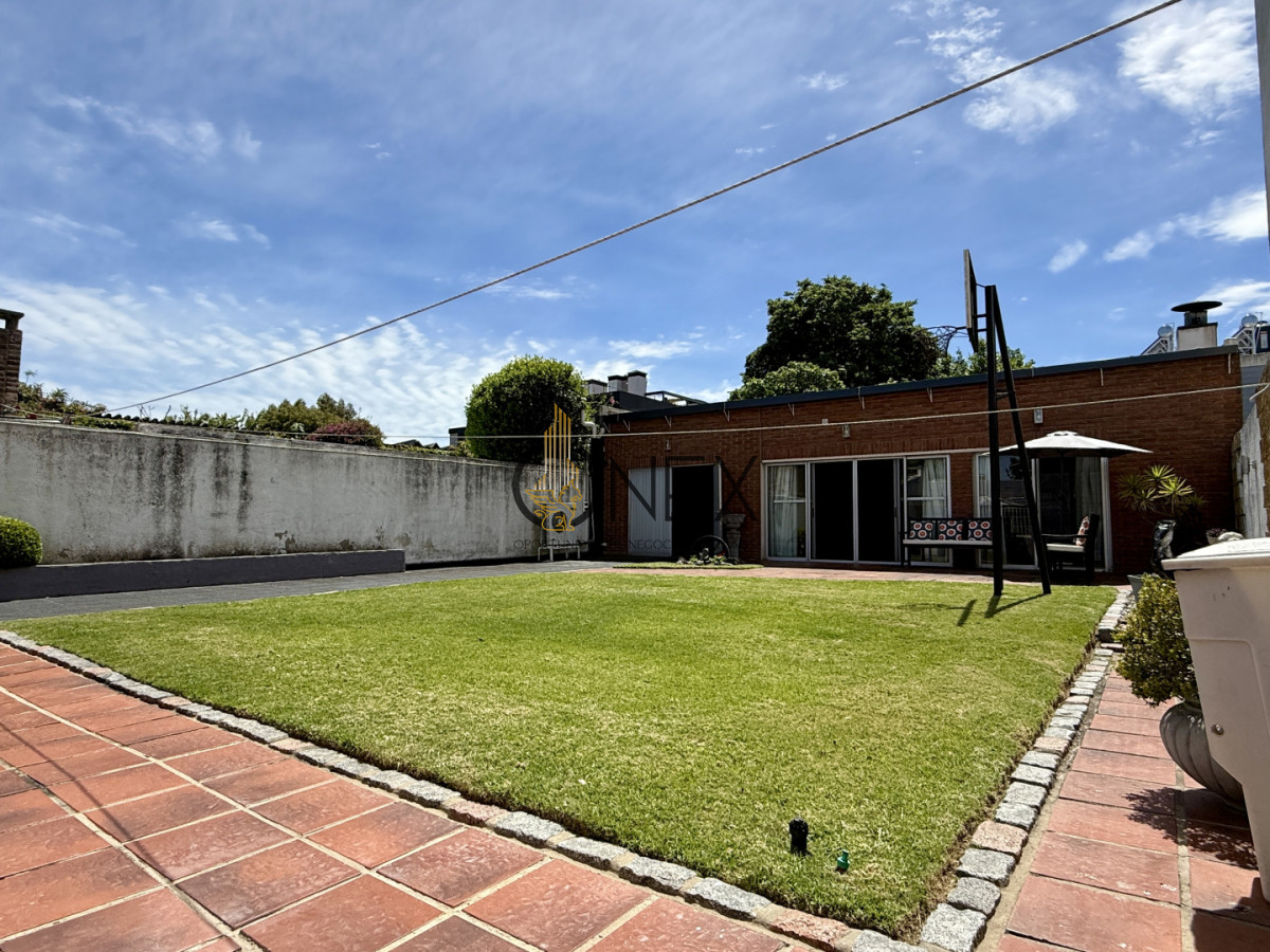 Casa ID.3190 - VENTA CASA 3 DORMITORIOS, PADRÓN ÚNICO, FONDO Y BARBACOA, MALVIN SUR