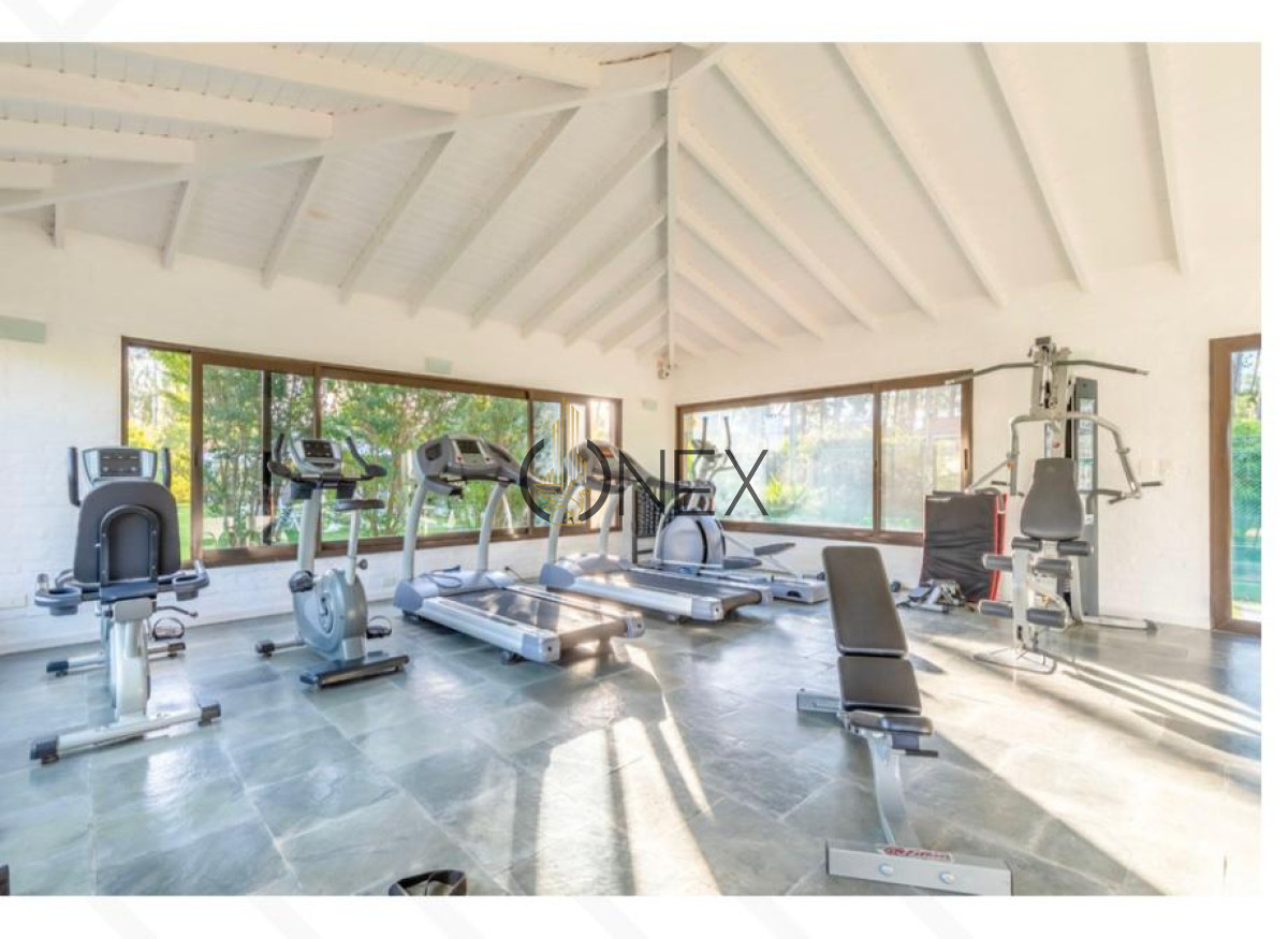 Casa ID.2087 - Venta casa Barrio Privado Jardin en Maldonado dos dormitorios