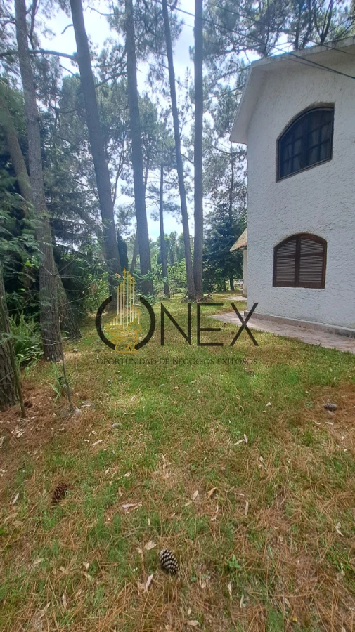 Casa ID.4048 - Alquiler y venta gran casa zona Pinares