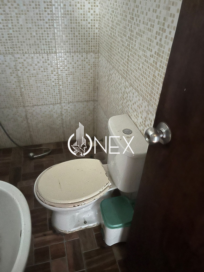 Casa ID.5004 - Se alquila monoambiente en Salinas sur 