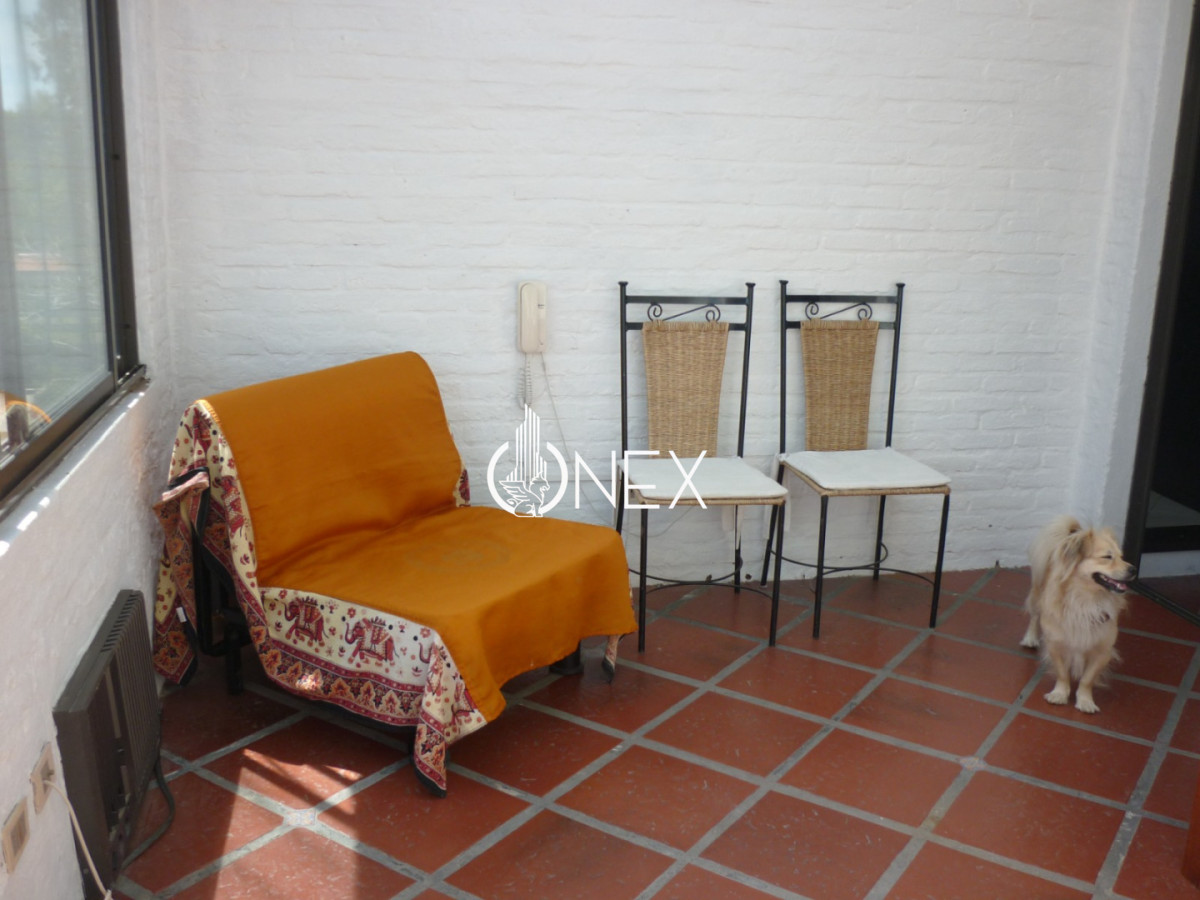 Casa ID.4333 - Casa Tipo Castillo en Venta - Frente al Mar - 3.500 m²