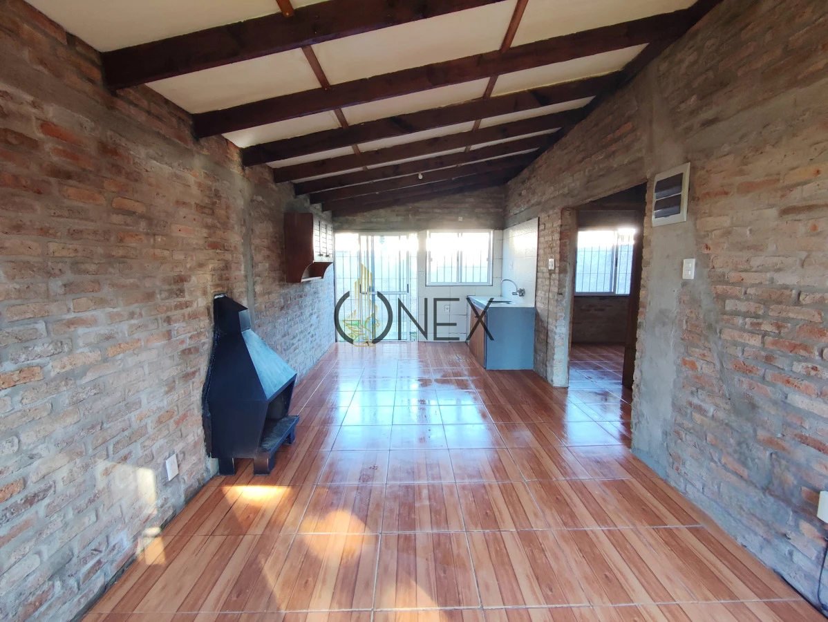 Casa ID.3220 - Casa en Alquiler de 2 dormitorios en Marindia Sur
