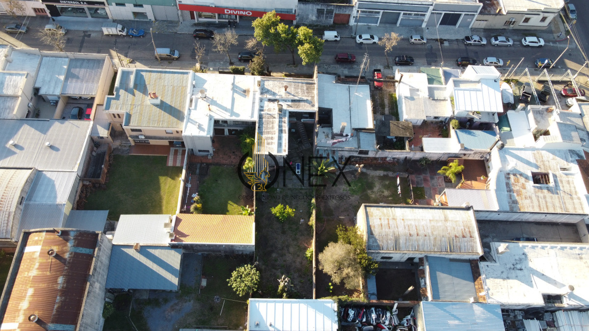 Casa ID.2575 - ESTRATEGICA PROPIEDAD CENTRICA EN VENTA 