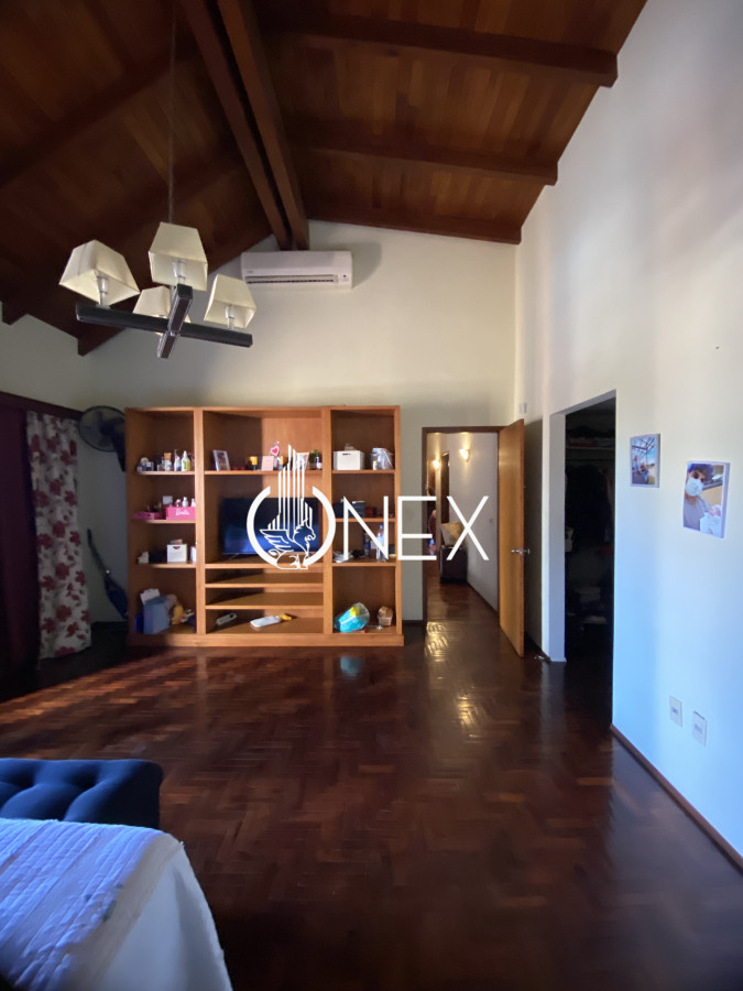 Casa ID.2717 - ESPECTACULAR PROPIEDAD FRENTE A PLAZA EN VENTA PAYSANDU 