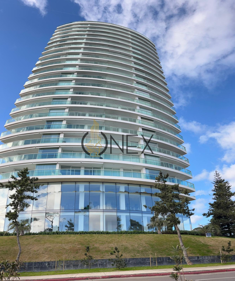Casa ID.1123 - SE VENDE APARTAMENTO PARAMOUNT TOWER PUNTA DEL ESTE