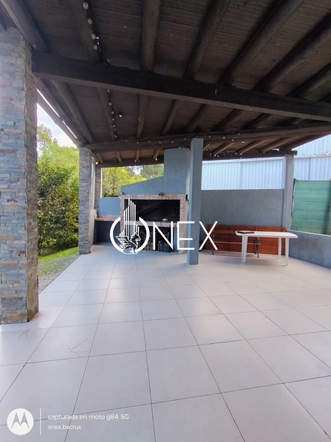 Casa ID.4627 - Oportunidad venta de casa en Maldonado solanas cuatro dormitorios cuatro baños piscina climatizada terraza con parrillero
