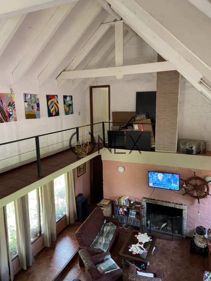 Casa ID.3122 - Venta casa amplia en Pinares 