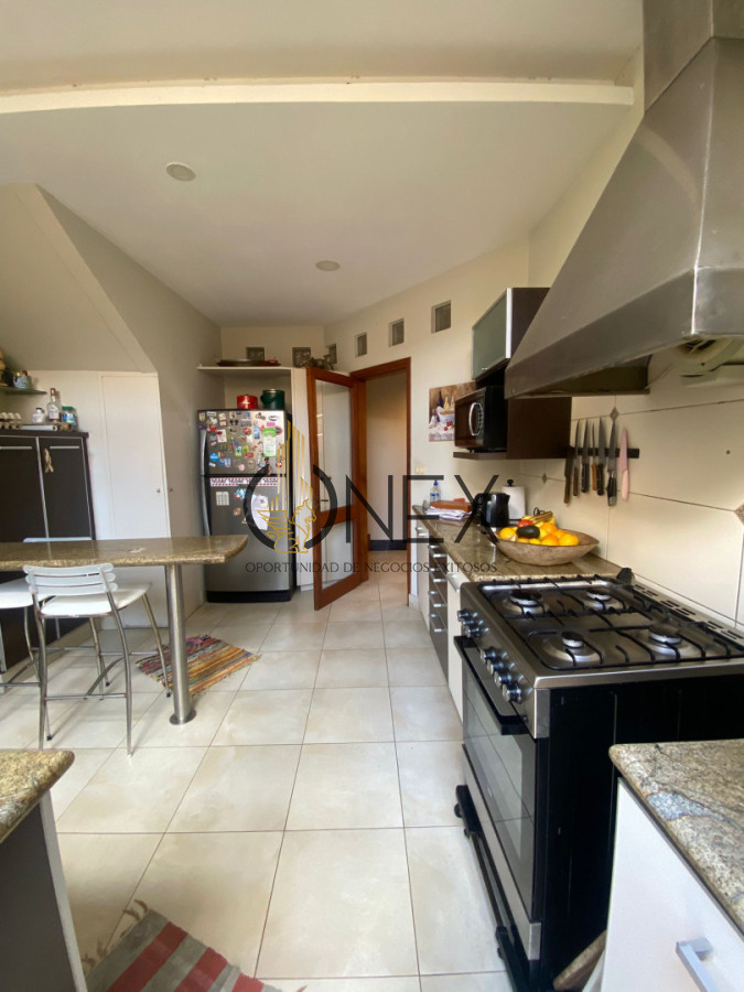 Casa ID.4344 - AMPLIA PROPIEDAD CENTRICA EN VENTA PAYSANDU