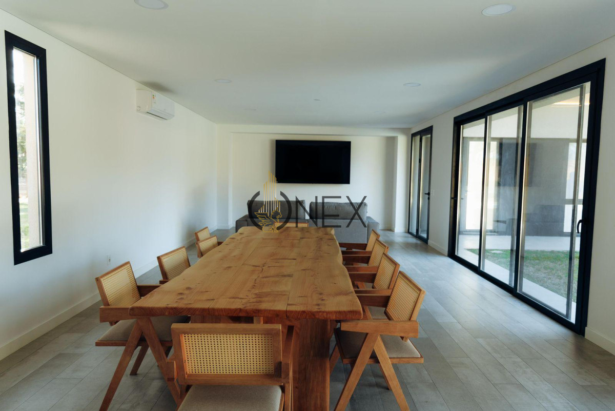 Casa ID.1587 - SE VENDE CASA EN BARRIO PRIVADO CARMEL