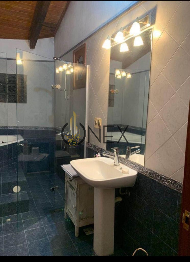 Casa ID.1661 - CASA EN VENTA CON GRAN TERRENO 