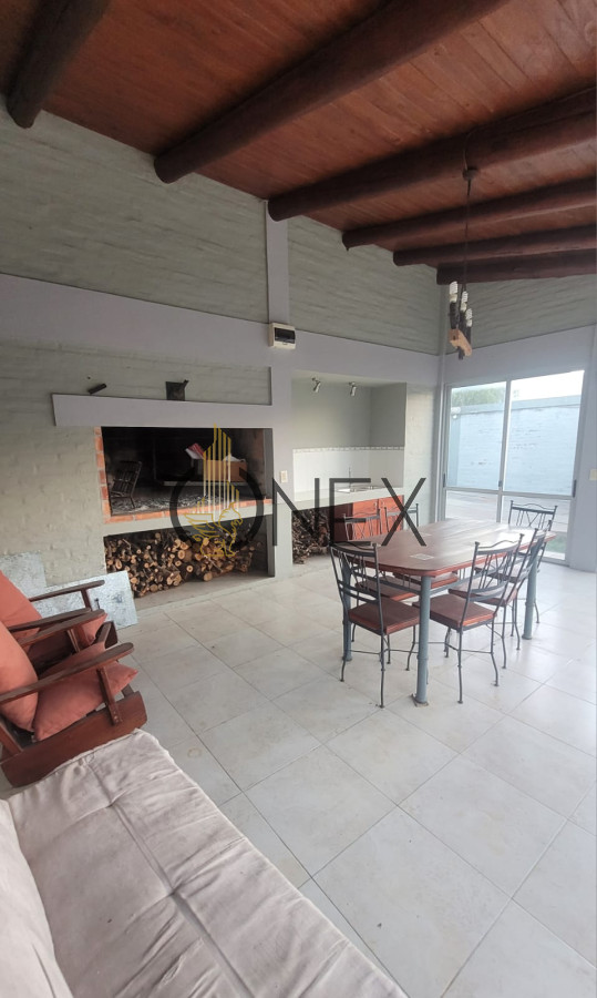 Casa ID.2216 - CASA EN VENTA CON FINANCIACION 2 DORMITORIOS CON OPCION A 3 