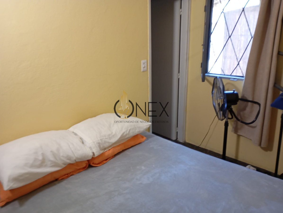 Casa ID.3774 - Casa en Venta de 7 dormitorios en Solymar a mts de la Rambla