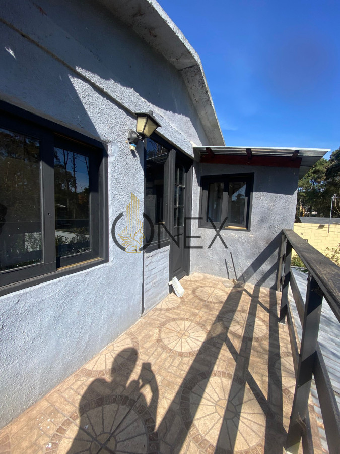 Casa ID.3168 - Se Alquila apto en planta alta  en Pinamar Norte