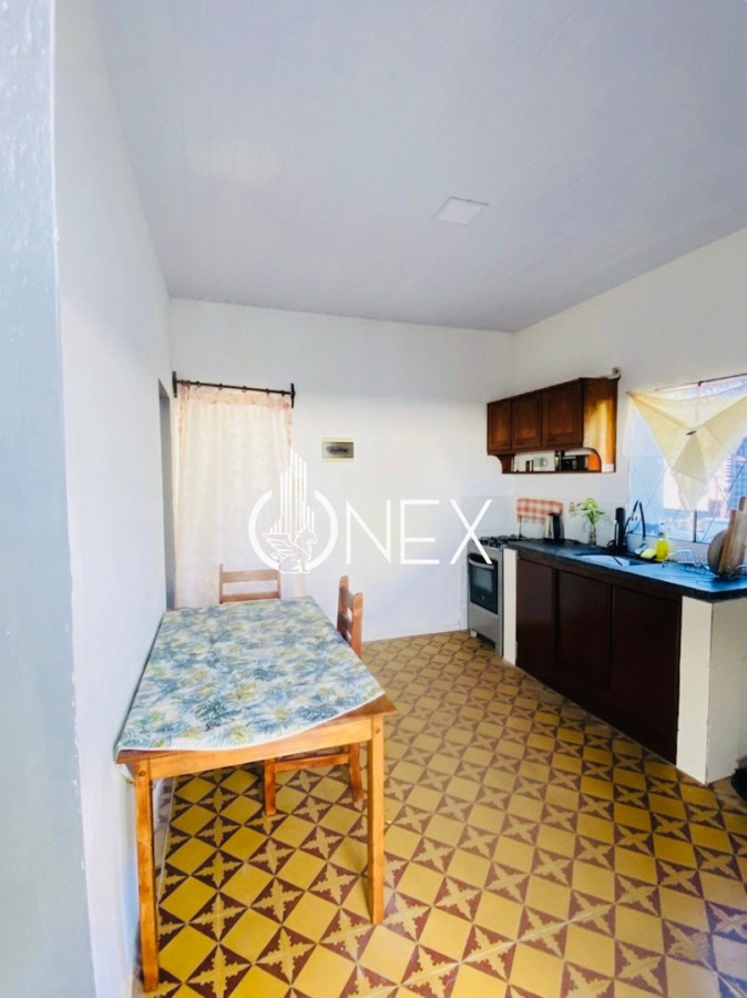 Casa ID.4694 - casa zona felipe argento y av salto 