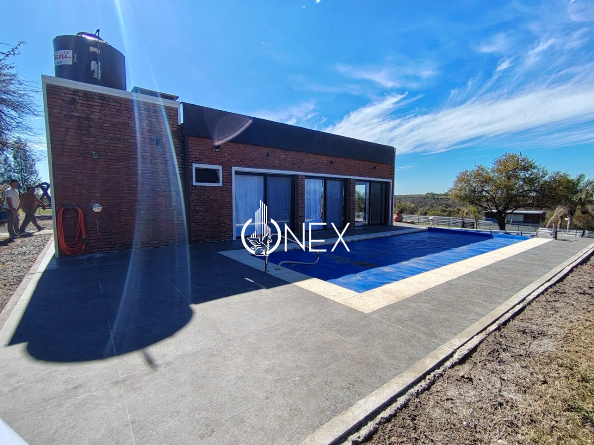 Casa ID.4951 - HERMOSA PROPIEDAD EN VENTA CON APARTAMENTO INDEPENDIENTE 