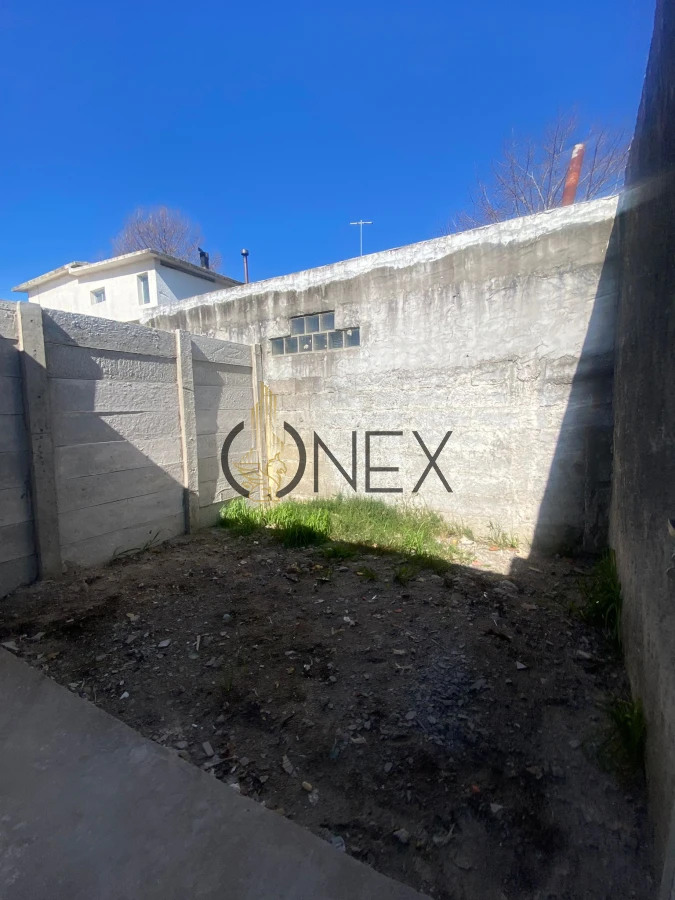 Casa ID.3108 - SE ALQUILA APTO EN SALINAS NORTE
