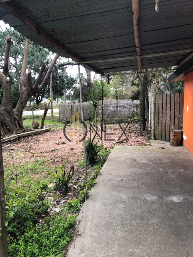 Casa ID.2944 - Se alquila monoambiente en Pinamar sur - $15.000