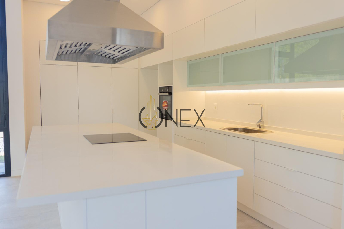 Casa ID.1587 - SE VENDE CASA EN BARRIO PRIVADO CARMEL