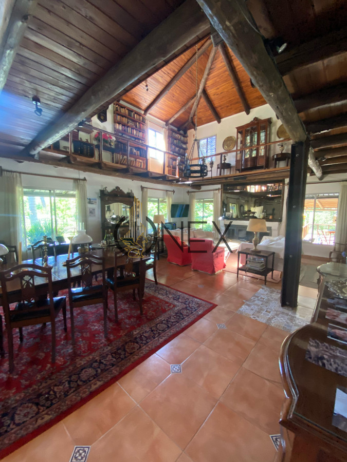 Casa ID.2130 - HERMOSA CASA QUINTA EN VENTA ZONA RESIENCIAL PAYSANDU
