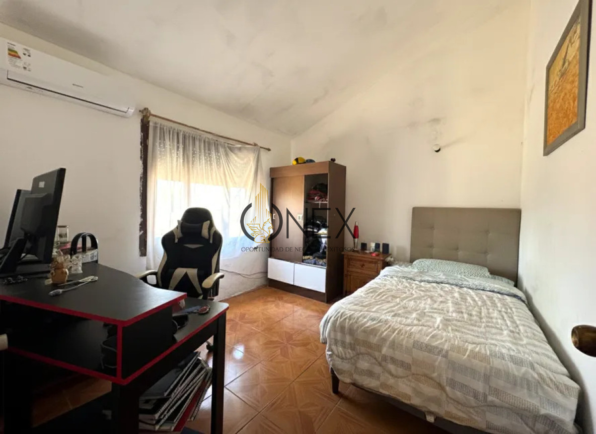 Casa ID.1514 - Gran Oportunidad Venta de Casa y Apartamento La Floresta a Pasos de La Playa.