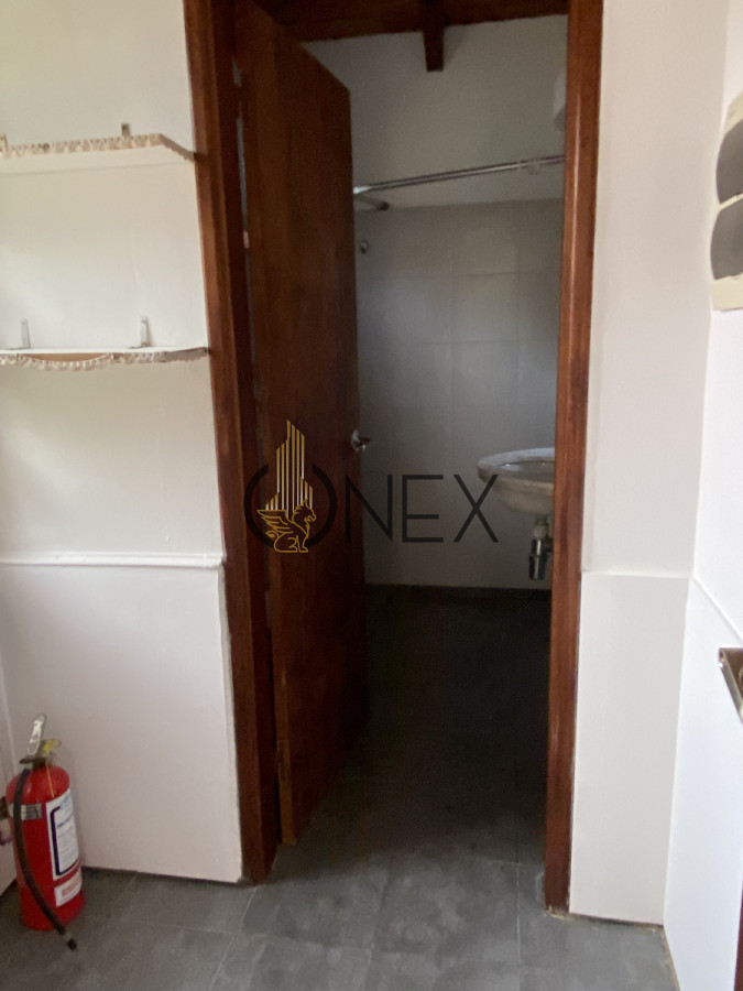 Casa ID.1557 - HERMOSA CASA DE PIEDRA EN VENTA 
