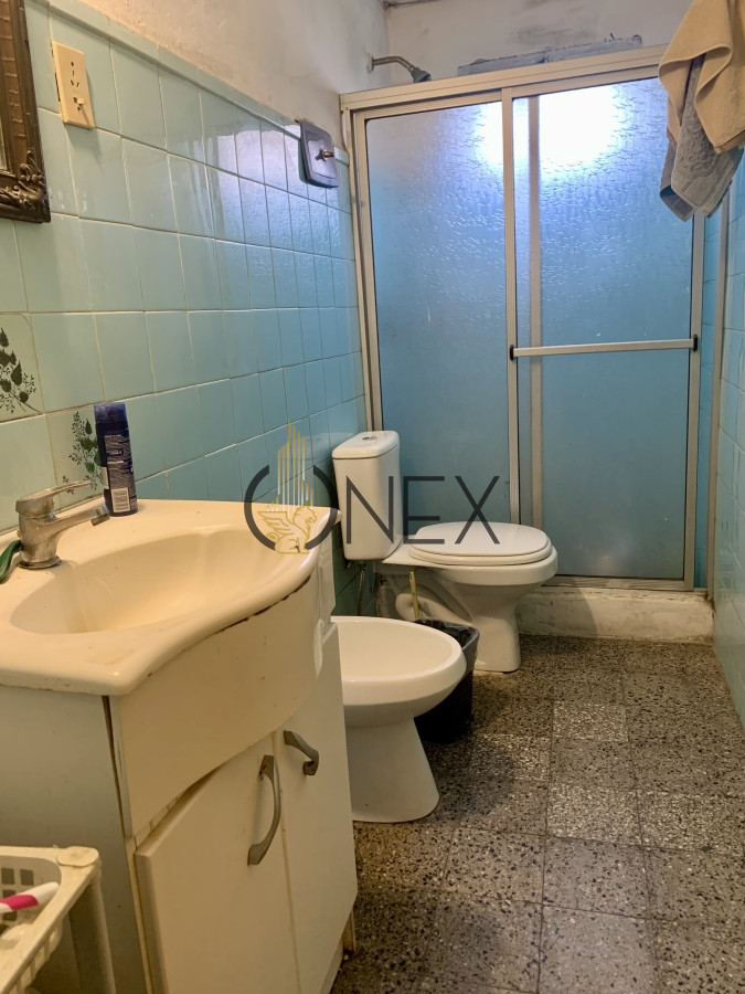 Casa ID.1227 - EN VENTA CASA EN PUNTA DEL ESTE A RECICLAR. IDEAL INVERSORES. ZONA LOS ÁNGELES 