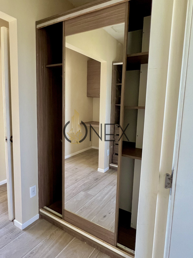 Casa ID.2001 - VENTA CASA CON RENTA 3 DORMITORIOS, CON PORCH Y PARRILLERO, BARRIO PRIVADO, LA TAHONA
