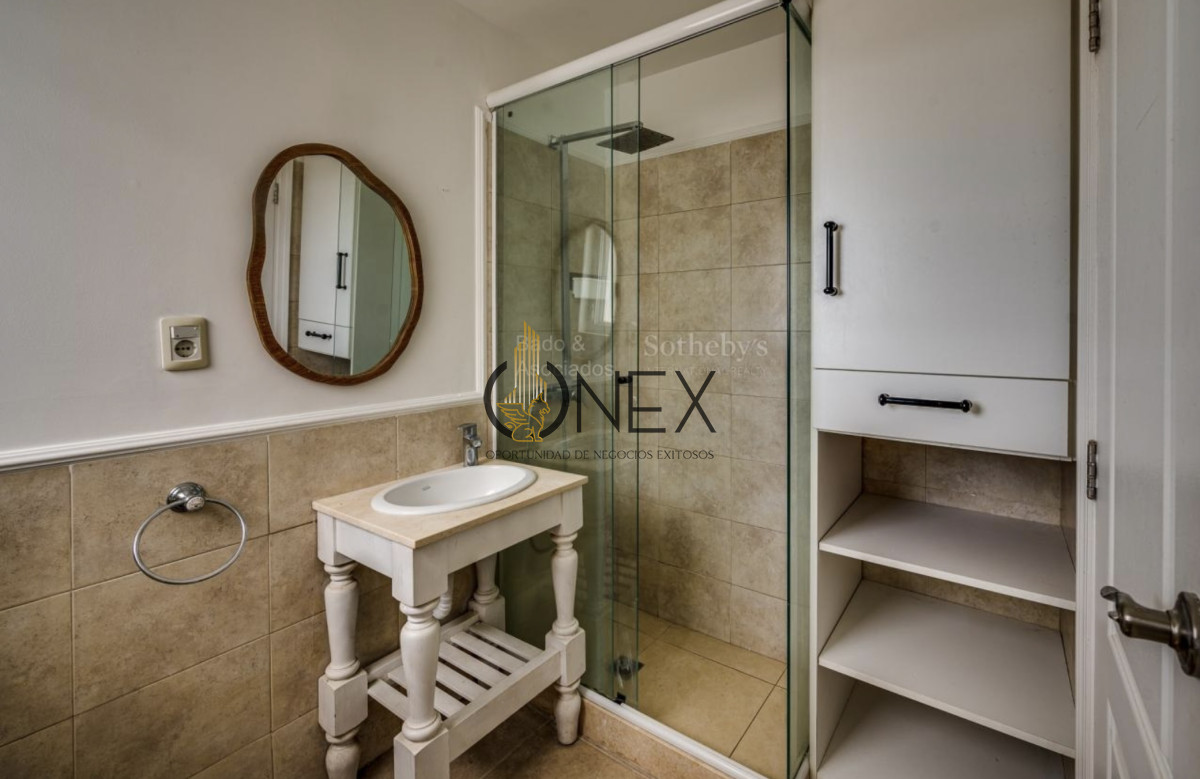 Casa ID.3374 - TU NUEVA VIDA EMPIEZA ACÁ! Venta Casa Altos la Tahona 3D Suite, estar, 2 plantas excelente ubicación  