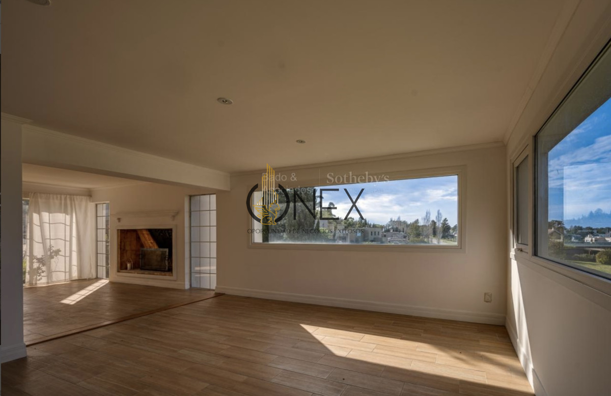 Casa ID.3374 - TU NUEVA VIDA EMPIEZA ACÁ! Venta Casa Altos la Tahona 3D Suite, estar, 2 plantas excelente ubicación  