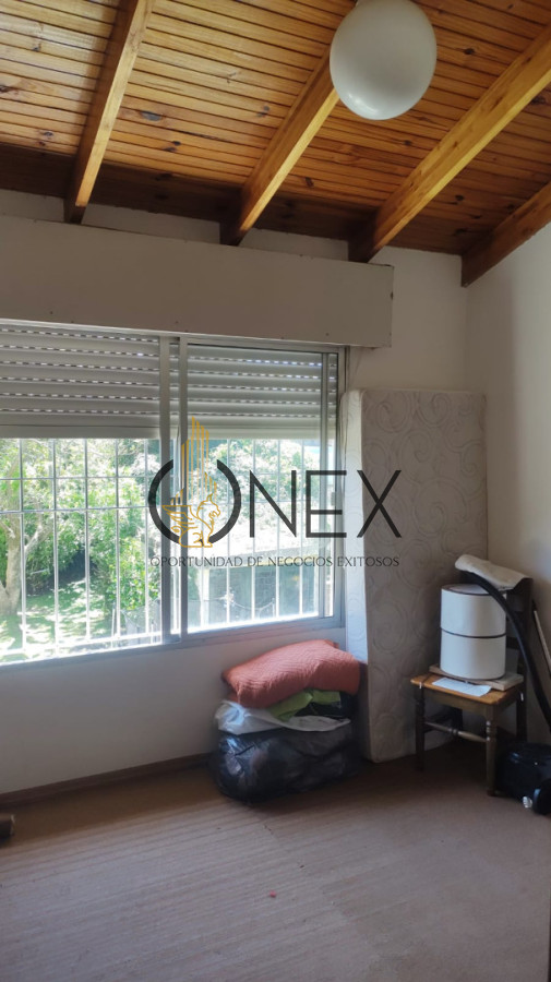 Casa ID.3977 - SE VENDE EXCELENTE PROPIEDAD DE 4 DORMITORIOS EN PINAMAR SUR