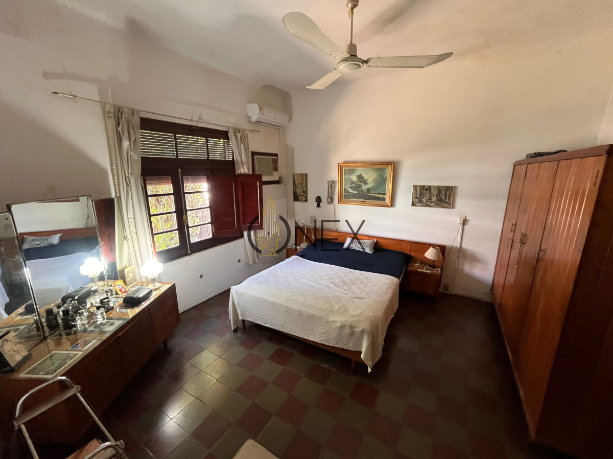 Casa ID.3099 - CASA EN VENTA A METROS DE REPUBLICA ARGENTINA