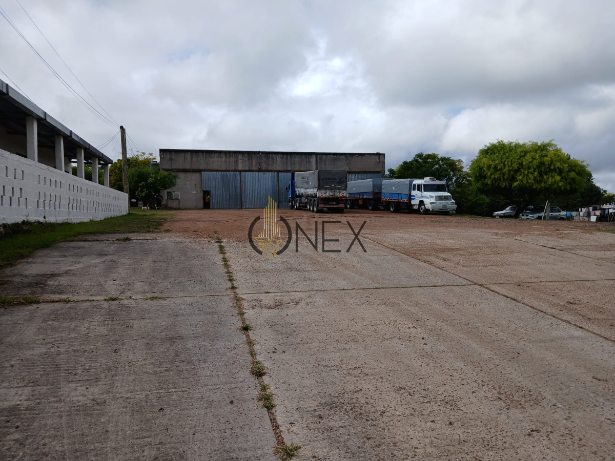 Casa ID.2756 - GALPON ALQUILER 1000M2