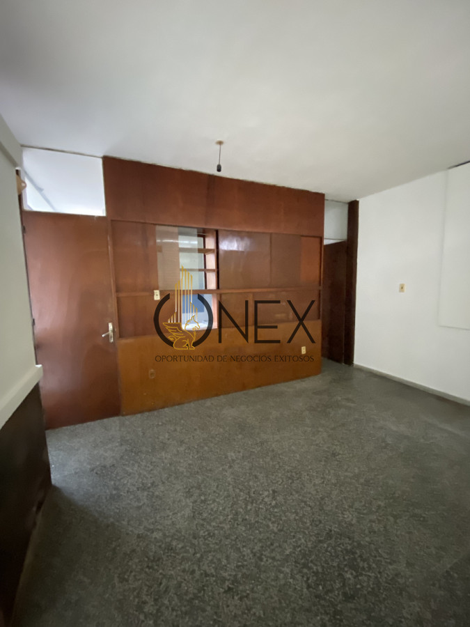 Casa ID.2575 - ESTRATEGICA PROPIEDAD CENTRICA EN VENTA 