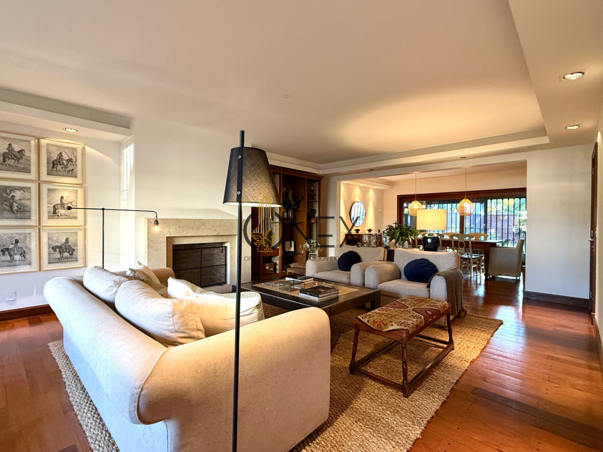 Casa ID.3611 - VENTA CASA 4 DORMITORIOS + SERVICIO, CARRASCO SUR