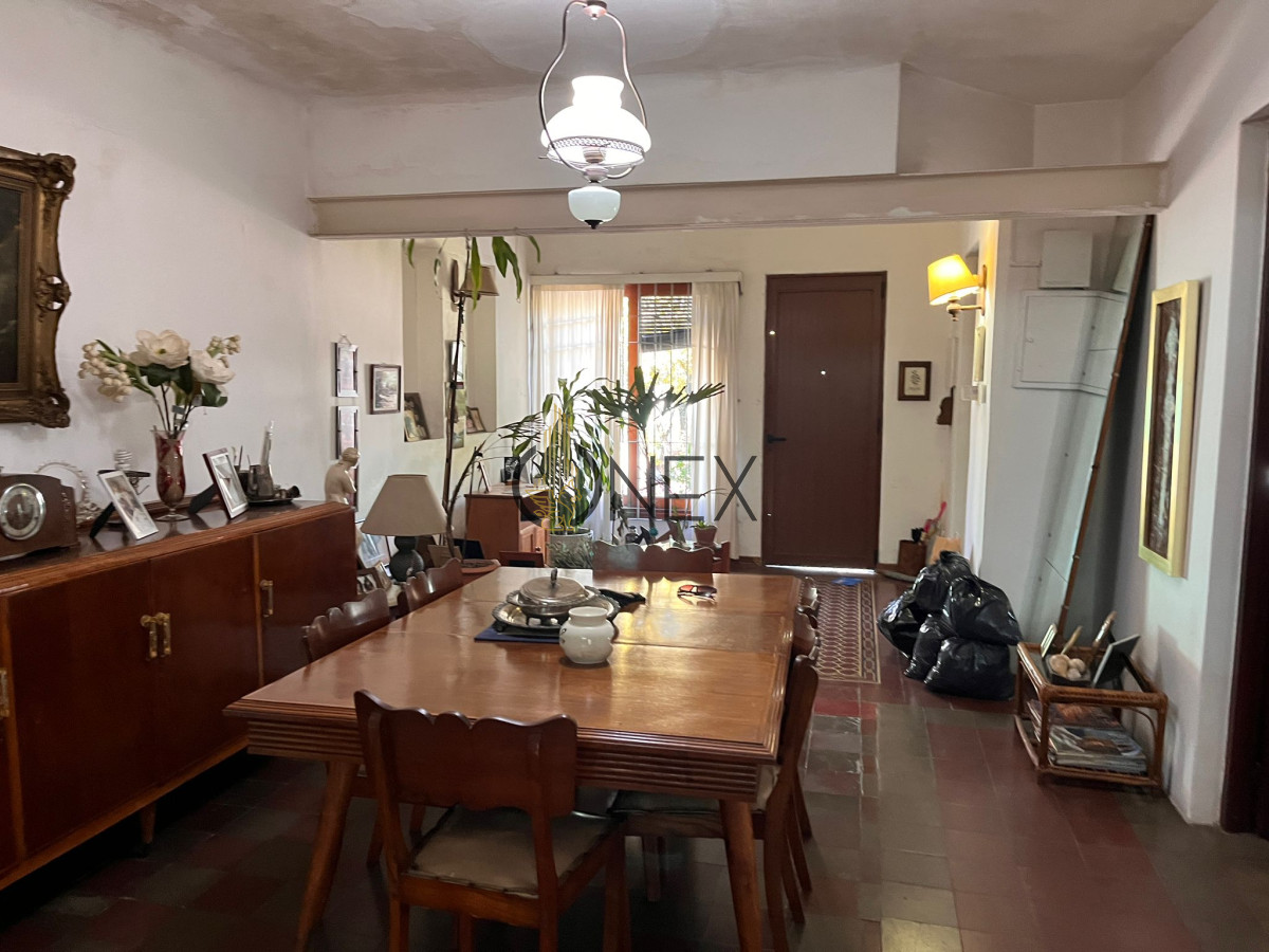 Casa ID.3099 - CASA EN VENTA A METROS DE REPUBLICA ARGENTINA